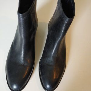 Loeffler Randall ankle boots